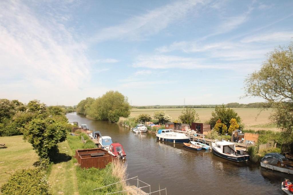 Countryside Holiday Park By The River Nr Canterbury Exterior foto